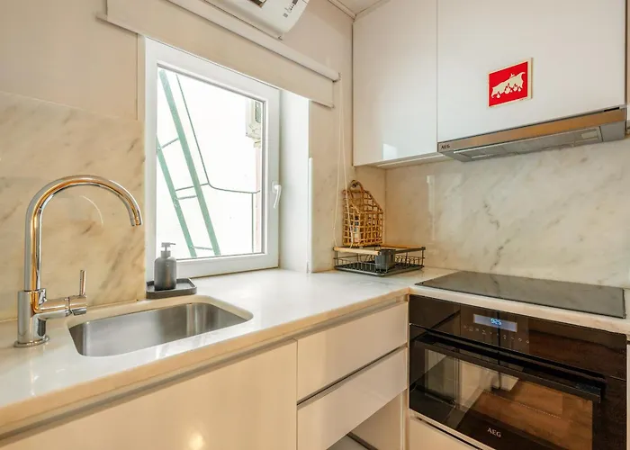 Bmyguest - Inner Bairro Alto Apartment