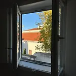 Bmyguest - Inner Bairro Alto Lisboa