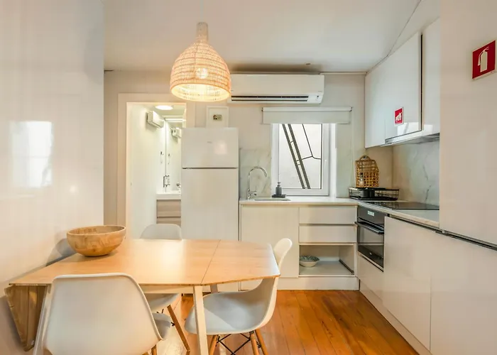 شقة Bmyguest - Inner Bairro Alto *